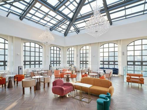 Hotel Space And Mood