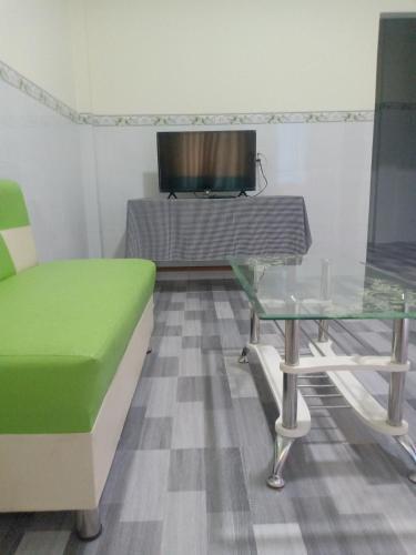 Apartamento Huy?n Tr�n 2 Homestay