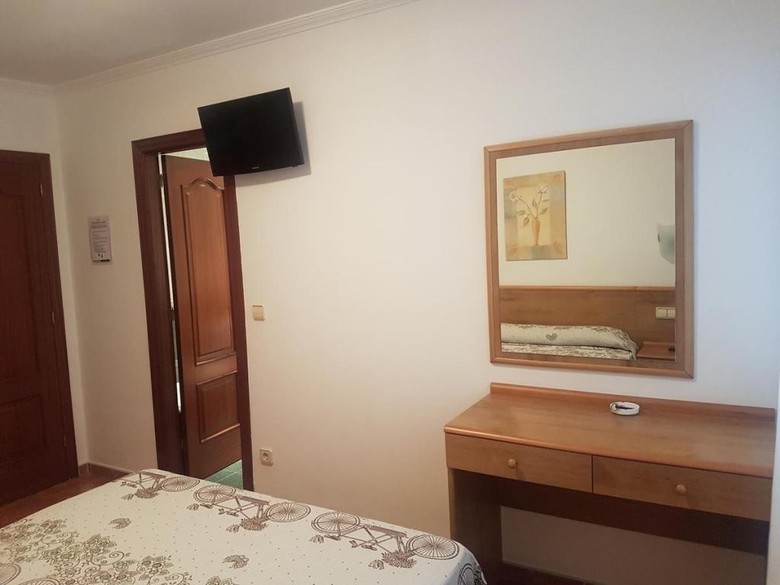 Hostal Pensi�n Residencia Xaraiba