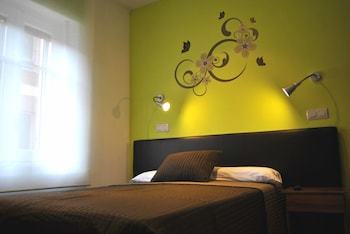 Hotel Happy Hostal Carrales