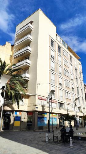 Apartamento Rare 4 �toiles, Clim, Vue Port D�co Chaleureuse.