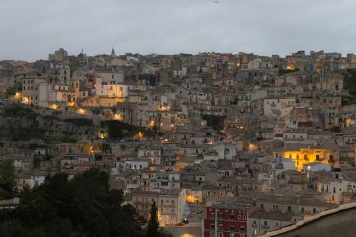 Hostal Oikos - Ragusa Ibla