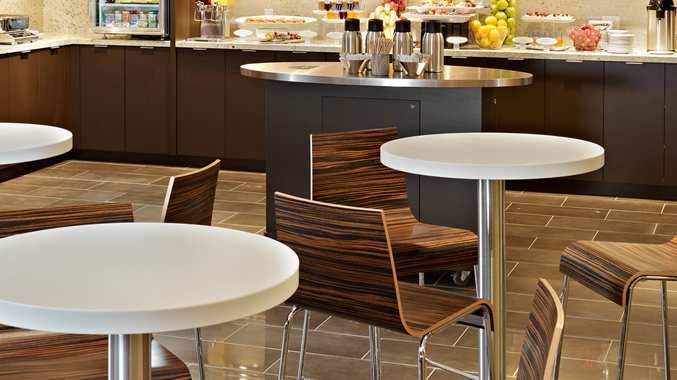 Hotel Doubletree By Hilton West Edmonton
