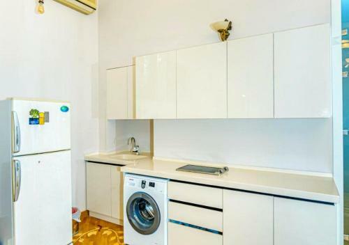 Apartment On Mado - Nizami St
