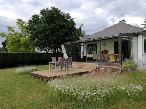 Maison Bucolique � Anh�e, Vue Meuse Et Falaises