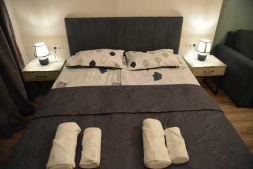 Homely Apartments