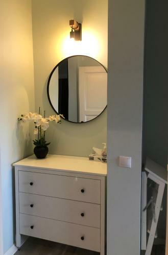 Niine Apartment 12
