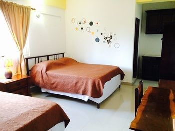 Easy Inn Hotel