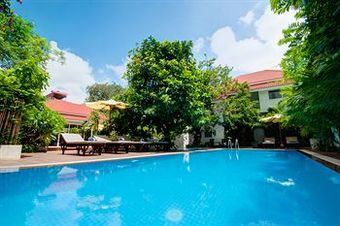 Skyline Boutique Hotel