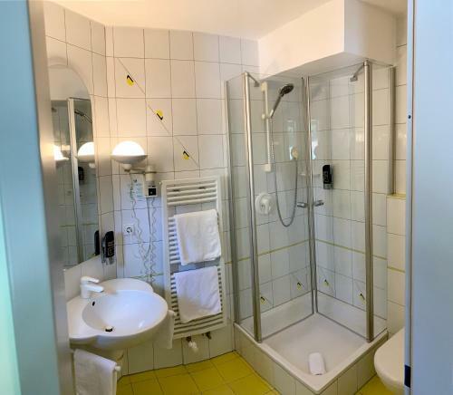 Hostal Hotel Zur Fl�h