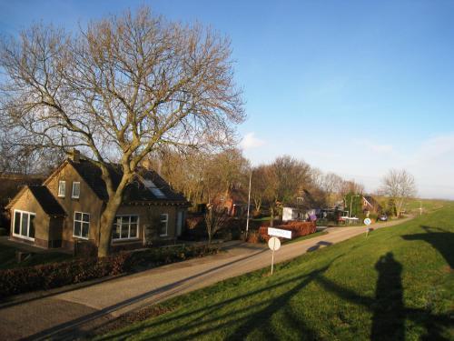 Sch�nes Ferienhaus In Oostmahorn (176)