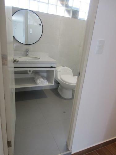 New And Central One-bedroom Studio Apartment