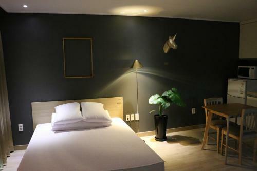 Hotel Jeju Yilin Pension