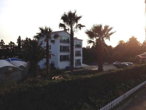 Hotel Jeju Yilin Pension