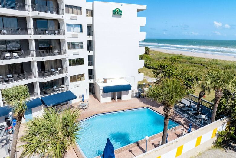 Hotel La Quinta Inn & Suites Cocoa Beach Oceanfront