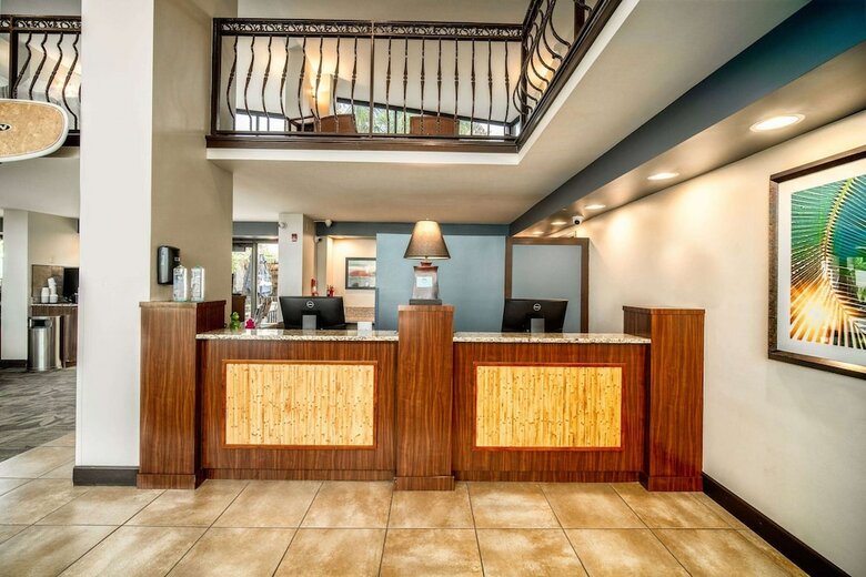 Hotel La Quinta Inn & Suites Cocoa Beach Oceanfront