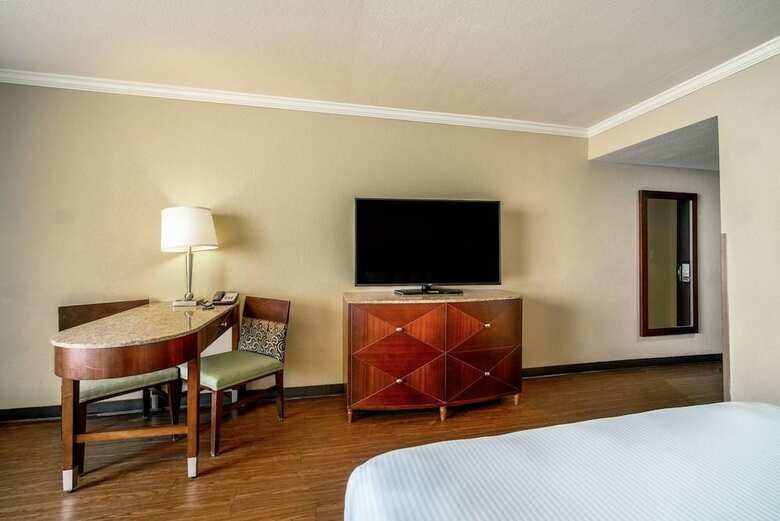 Hotel La Quinta Inn & Suites Cocoa Beach Oceanfront