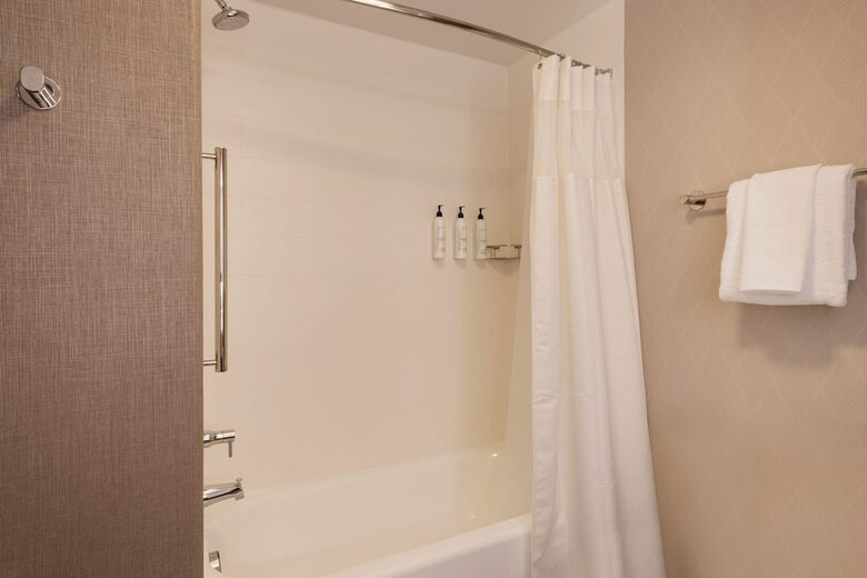 Hotel Comfort Suites Turlock
