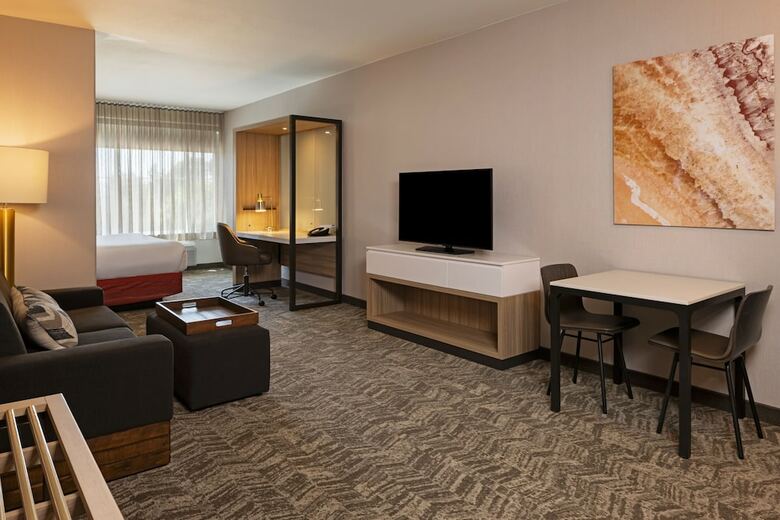 Hotel Comfort Suites Turlock