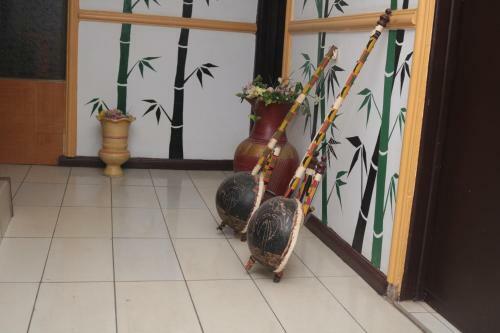 Airport Side Hotel
