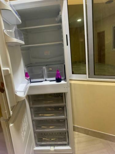 Elegantly Fully Furnished 1 Bedroom Apartment