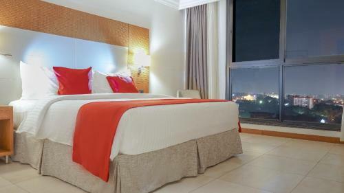 Star Land Hotel Bastos