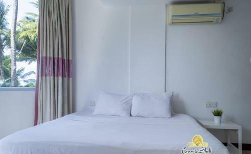 Apartamento Rosy Sea Front Beach Condo