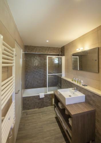 Hotel H�tel Mont-brison