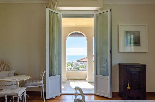 Altido Royal Villa With Orange Tree Garden And Seaview