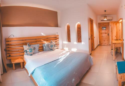 Hotel The Bridge Dahab