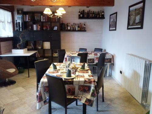 Hostal The Holiday House