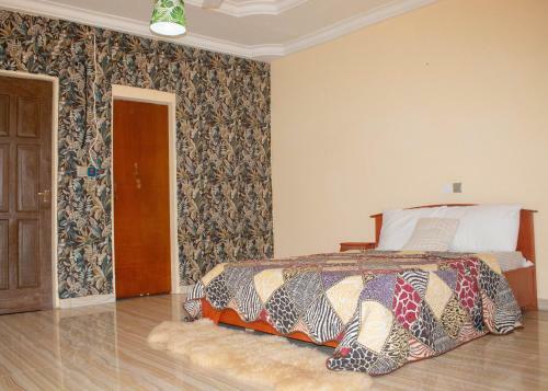 Bed & Breakfast Travellers Beach Resort