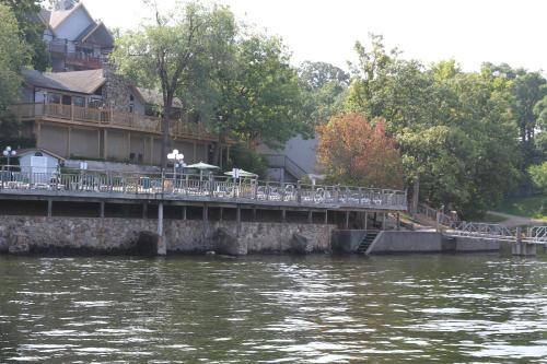 Lodge Summerset Inn Resort