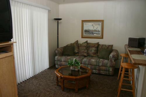 Lodge Summerset Inn Resort