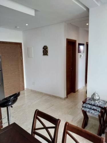 Apartamento Tr�s Haut Standing Piscine, Plage + Netflix