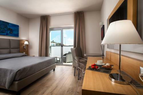 Hostal Capotesta Luxury Rooms