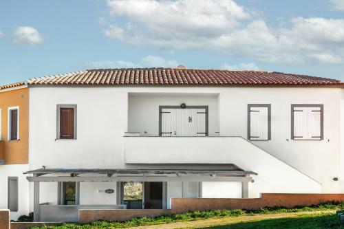 Hostal Capotesta Luxury Rooms
