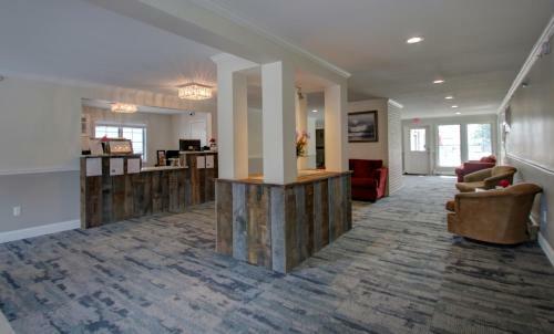 Motel Colonial Village Resort