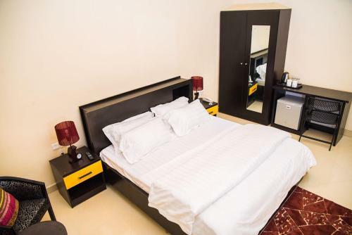 Towlab Hotel & Suites