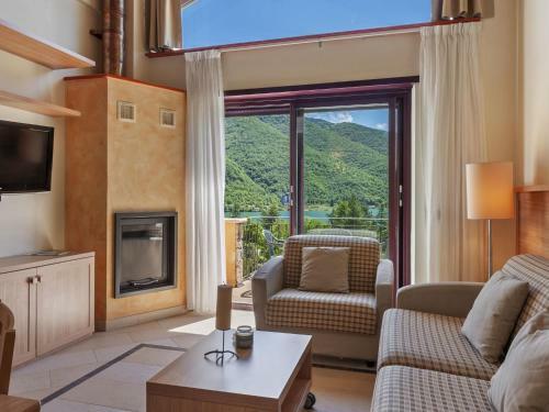 Lovely Holiday Home In Scanno With Terrace