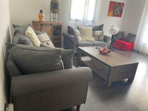 Petite Maison Chaleureuse Et Fonctionnelle