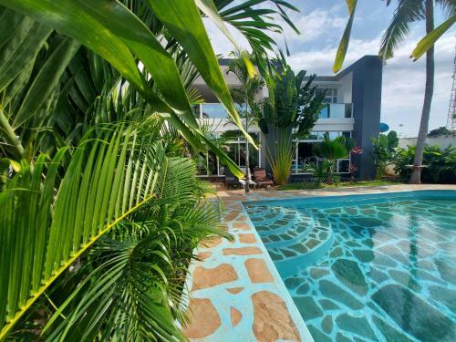 Villa Butterfly House