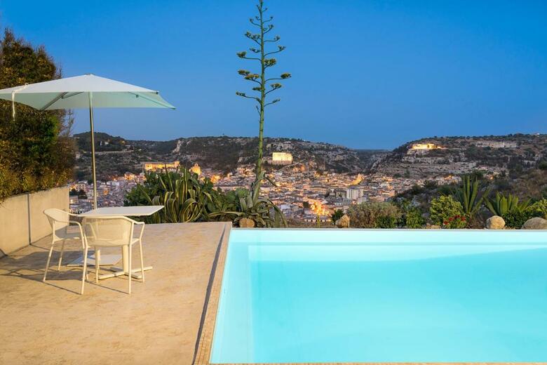 Villa Luna