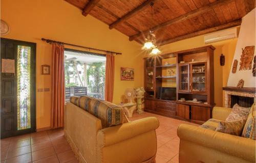Awesome Home In Scicli With Wifi And 3 Bedrooms