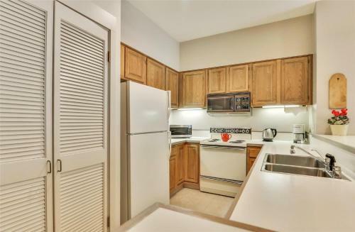Truckee River Condomimum By Tahoe Vacation Rentals