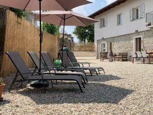 Villa Restructured House With View In The Hart Of Langhe