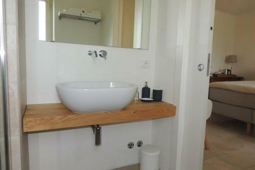Villa Restructured House With View In The Hart Of Langhe