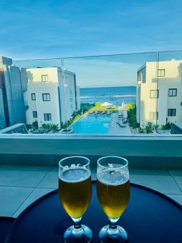 Eastern Blue Beachfront Luxury Apartment