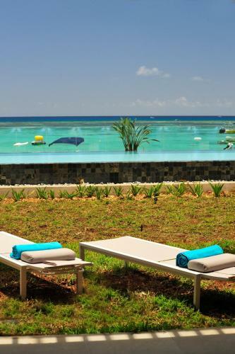 Obiches Beachfront Apartments