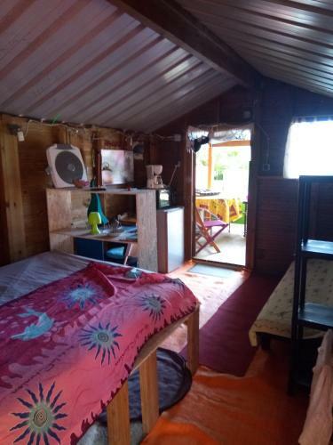 Bungalow Acc�s Piscine Jaccuzzi Chez Kat Et Rico